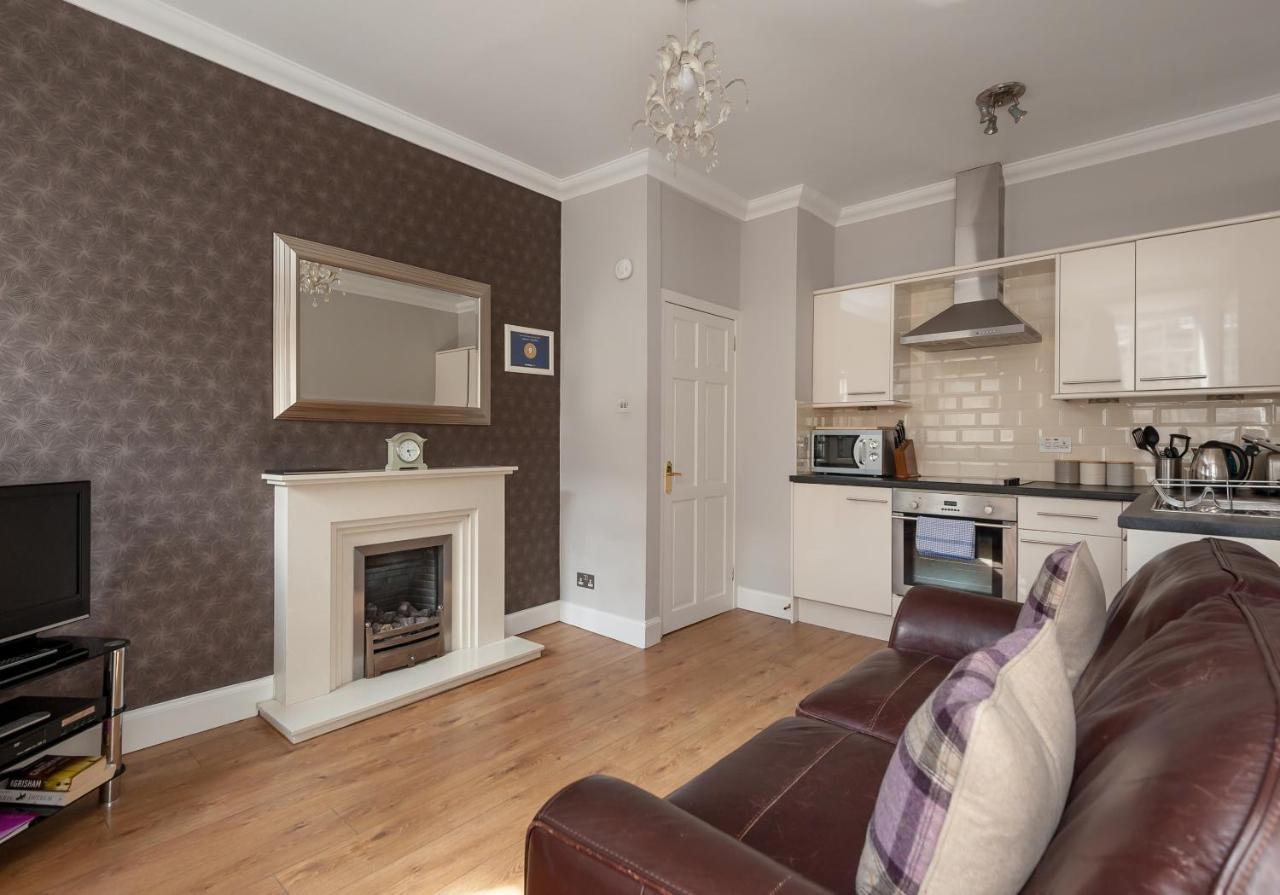 Appartamento Ladystairs 1 Royal Mile Edimburgo Esterno foto