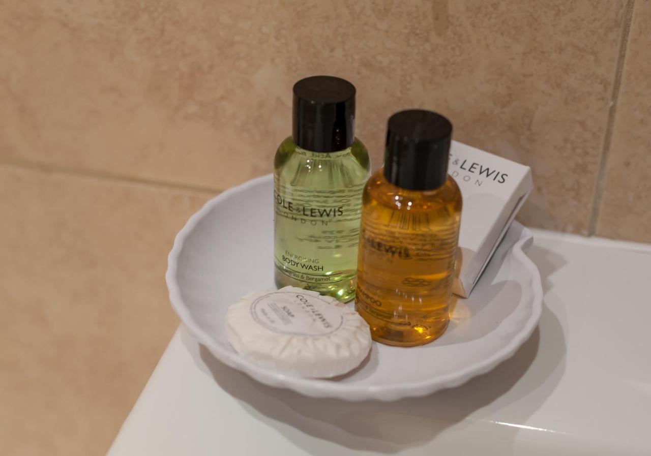Appartamento Ladystairs 1 Royal Mile Edimburgo Esterno foto